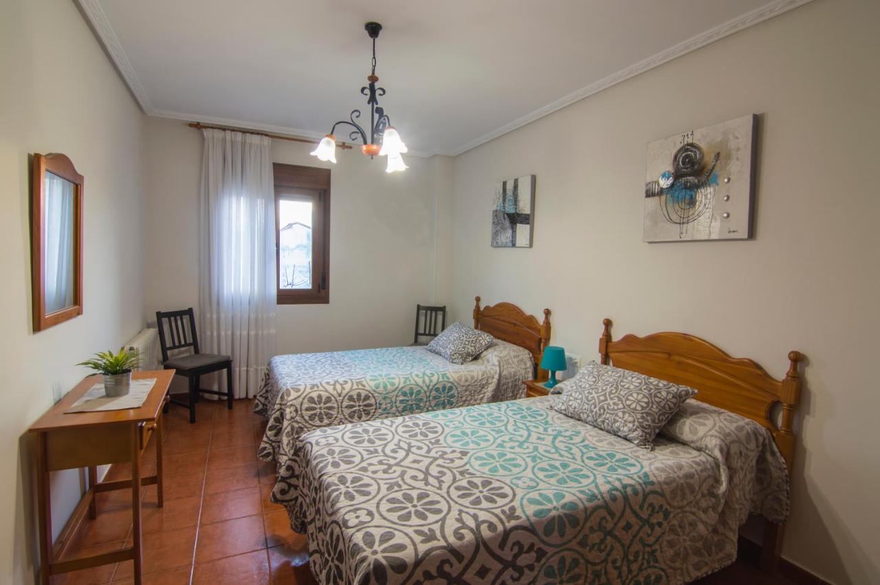 Apartamentos Rurales El Prado Pinofranqueado Exterior photo